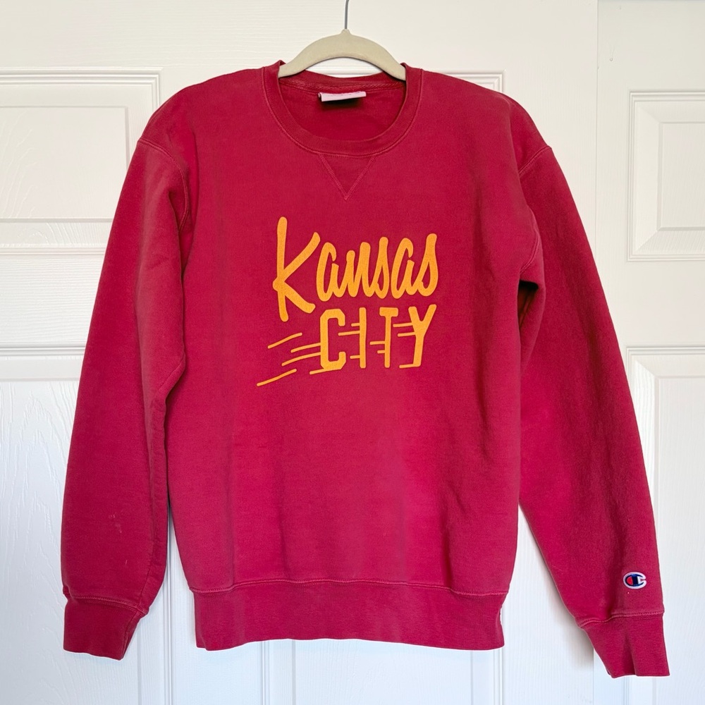 Women’s Champion Kansas City Crewneck Sweatshirt — Red w Gold Writing — Size S